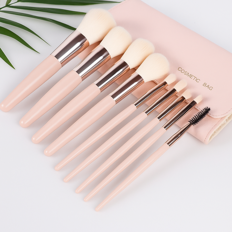 GlowBrush Set™ – 9 Pincéis de Maquiagem