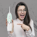 HydroClean Pro™ – Irrigador Dental Portátil